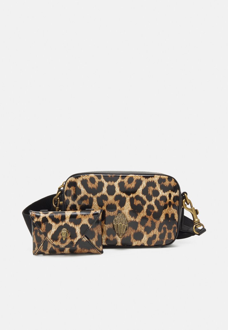 Kurt Geiger London SHOREDITCH CAMERA BAG Schoudertas mid brown