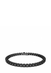 Schwarzes Armband mit miteinander verbundenen runden Steinen in einer polierten Fassung; sicherer Verschluss; glatte Textur mit glänzendem Finish.