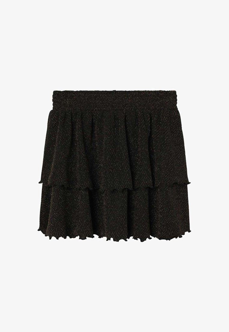 Jupe noire à design superposé, fabriquée en tissu texturé avec des fils métalliques subtils. Taille élastique et ourlet ondulé.