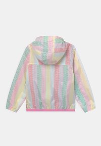 Färgglad randig lättviktsjacka i pastellnyanser, med huva, elastiska ärmslut och fåll, en bakficka och en elegant finish.