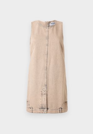 Beige színű, ujjatlan farmer miniruha látható varrásokkal, elöl patentos záródással és kerek nyakkivágással, Moschino márkájú.