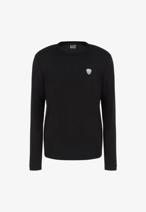 Maglietta a maniche lunghe nera realizzata in un tessuto liscio, con scollatura rotonda e un piccolo logo EA7 sulla parte sinistra del petto.