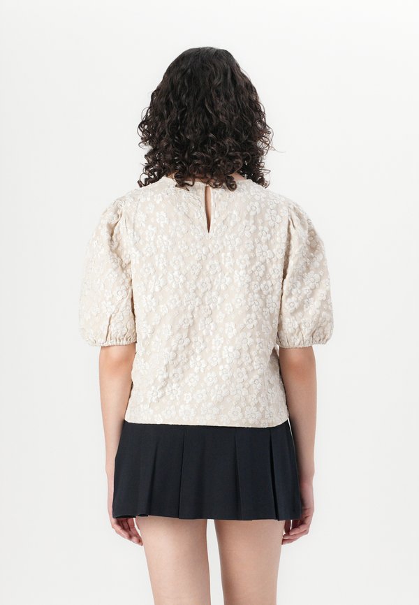 PCMINNA O NECK - Blouse - coconut milk2