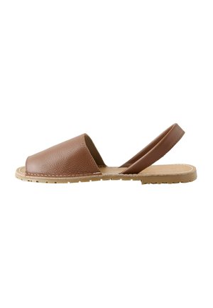 Next BEACH  - Sandale - tan brown