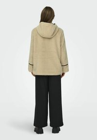 ONLY Halflange jas - beige