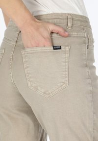 Seaside OREGON TWILL  - Jeansshort - khaki