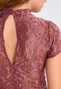 ONLY Vapaa-ajan mekko - light pink