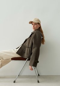 OPUS RELAXED FIT - Short coat - midnight brown