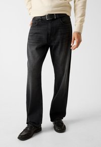 - Jeansy Straight Leg