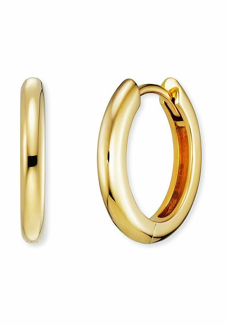 Goldene Creolen mit einer glatten, polierten Oberfläche. Sie haben eine abgerundete Form und einen Clipverschluss. Eine subtile Nahtdetails sind sichtbar.