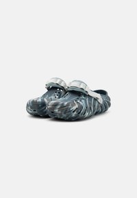 Lightweight clogs in blue-grey with a marbled pattern, featuring ventilated holes and adjustable grey strap across the upper.