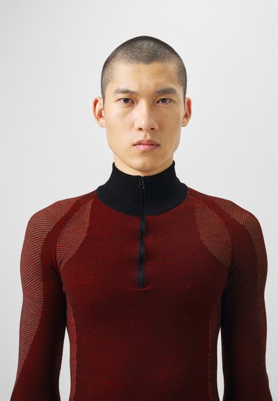 Saul Nash HIGH NECK COMPRESSION - Πουλόβερ - red/black