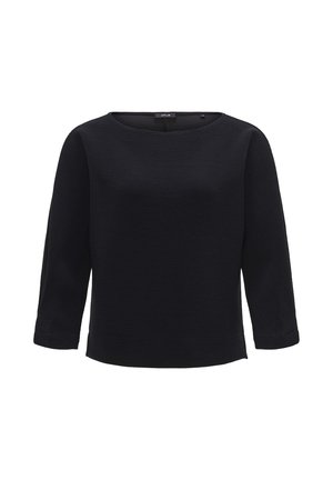 Haut noir côtelé avec un col rond et des manches trois-quarts. Texture lisse et coupe décontractée, detailing minimal.