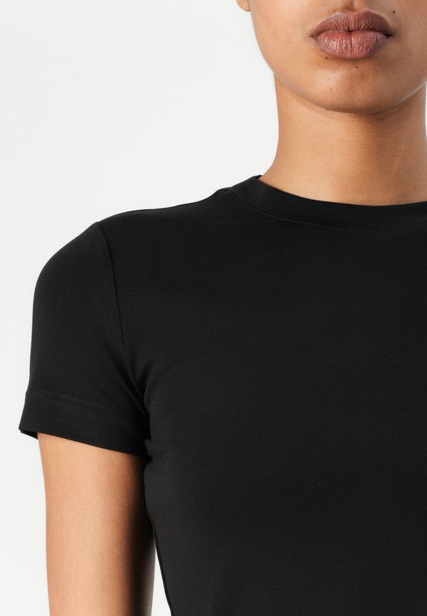 BASIC LOGO TEE - Basic T-shirt4