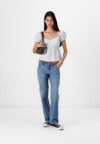 Hollister Co. Easy Babydoll Top - Μπλούζα - white/blue