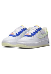 Nike Sportswear AIR FORCE  LV8 BG GCEL - Sneakers - white/white whitelaser orange ghost green spring gr htr