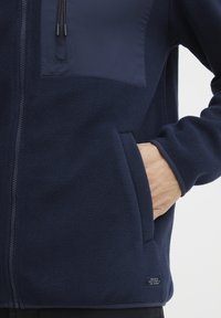 Blend BHSWEATSHIRT - Fliisjakk - dress blues