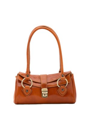 Braune Ledertasche mit einem oberen Griff, goldfarbener Schnappschloss und dekorativen runden Metallringen auf der Vorderseite.