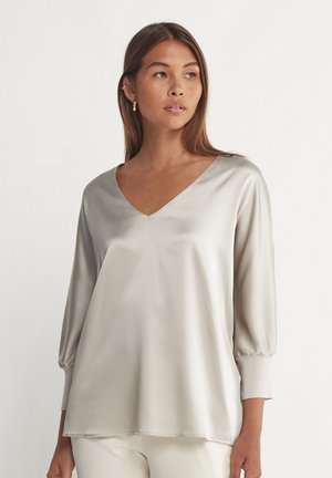 Bluse - White