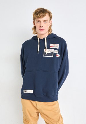 CHEPSTOW - Hoodie - dulwich