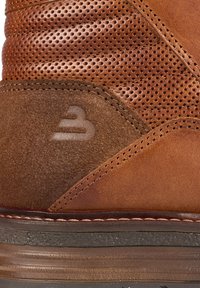 Bullboxer Stivaletti stringati - cognac