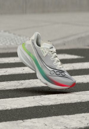 Saucony, ENDORPHIN AZURA - Παπούτσια για τρέξιμο σε μονοπάτια - white/multi-coloured