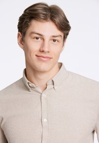 Junk De Luxe BRUSHED - Camisa - sand