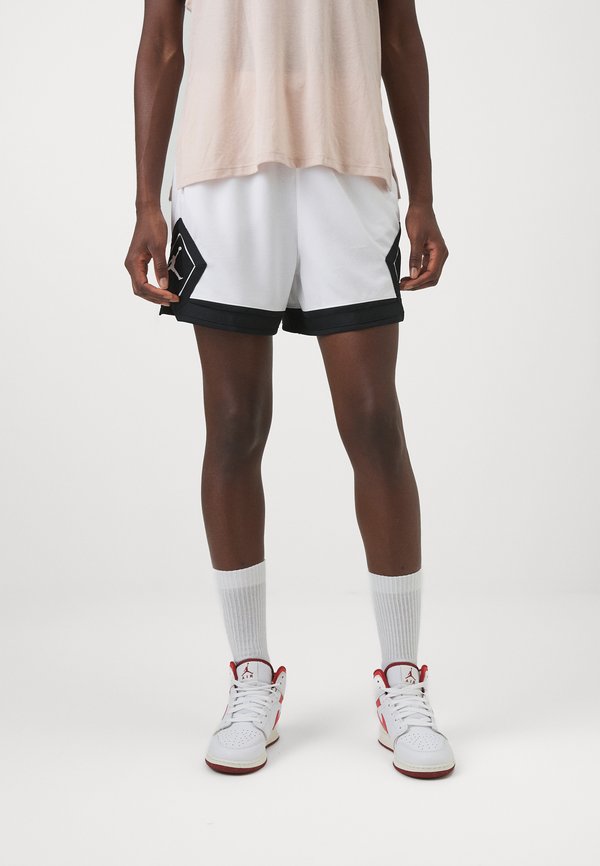 DIAMOND - Kurze Sporthose