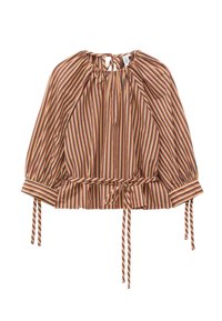 Blouse à manches longues avec rayures verticales marron, jaune et rouge, col rond, manches bouffantes et ceinture nouée à la taille.