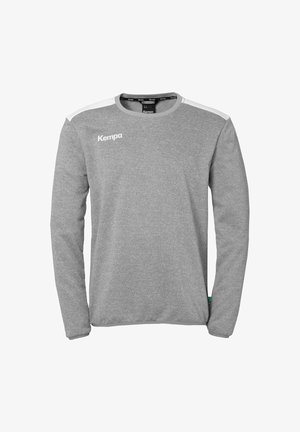 Grijze sweatshirt met lange mouwen, gemaakt van zachte stof, met een ronde halslijn, witte schouderaccenten en een logo op de voorkant.