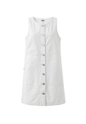 Mouwloze witte jurk met verticale krijtstrepen, knoopsluiting aan de voorkant, twee grote voorzakken en een ronde halslijn.