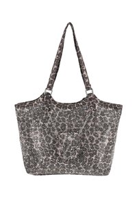 Synteettinen kangaskassi leopardi-kuviolla, koristeltu hopeisilla niiteillä, kaksilla kahvoilla ja jämäkällä rakenteella. Pääväri on harmaa.