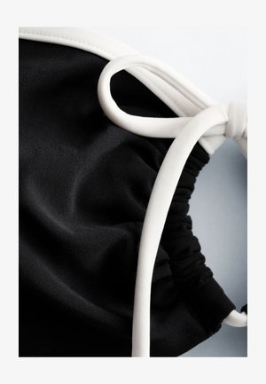 & OTHER STORIES, & OTHER STORIES TIE-FRONT BANDEAU BIKINI TOP - Haut de bikini - black white