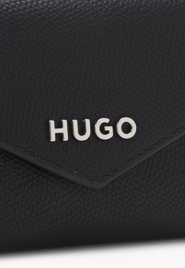 CHRIS FLAP WALLET - Wallet3