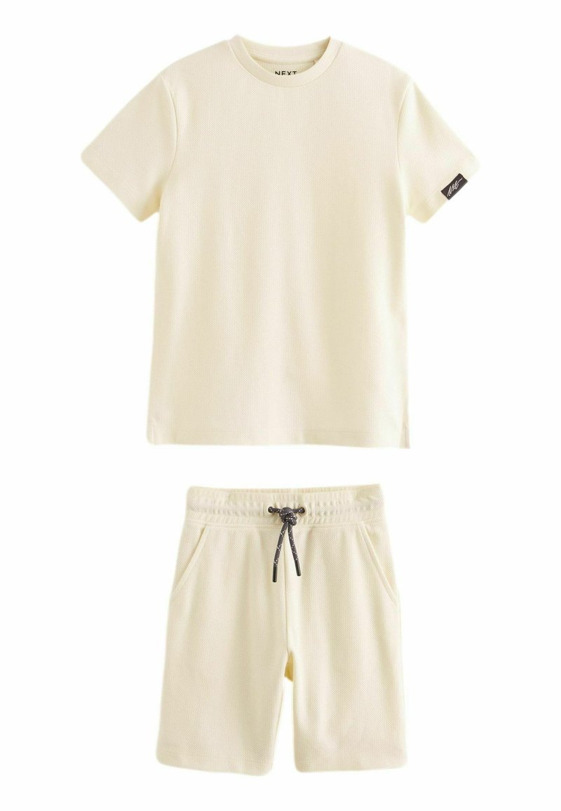 Next - TEXTURE SET REGULAR FIT - Shorts - ecru cream, Vergroten