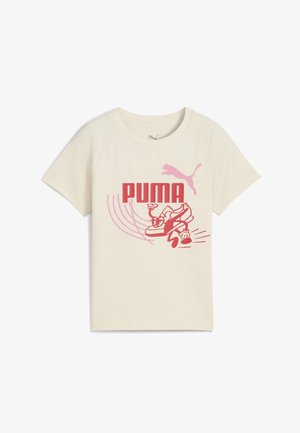 Kreminė marškinė su raudonu "PUMA" logotipu ir bėgimo batelio grafika, su rožiniais akcentais ir žaismingu animaciniu stiliumi priekyje.