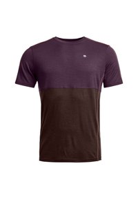 Unselected, dark wild berry