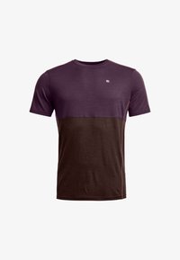 Unselected, dark wild berry