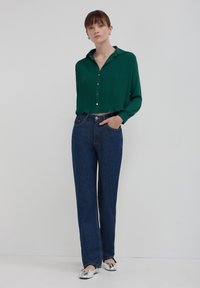 Calliope À BOUTONS - Camicia - vert