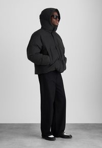 Holzweiler NARVIK BRUSHED JACKET - Daunenjacke - black