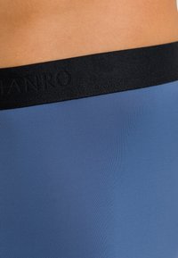 Hanro MICRO TOUCH - Bokserit - slate blue