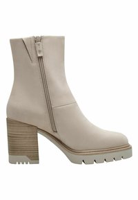 Tamaris Platform ankle boots - ivory