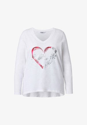 Wit T-shirt met lange mouwen en V-hals, met een roze hartafbeelding, zilveren tekst "It's Winter" en sneeuwvlokaccenten. Zachte katoenen stof.