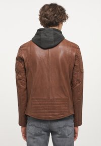 Mustang Skinnjacka - braun