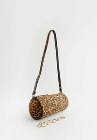 Next ANA BARREL - REGULAR FIT - Geantă crossbody - animal