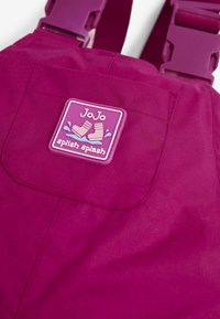 JoJo Maman Bébé Kavbojke z naramnicami - berry