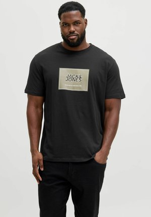 - T-shirt z nadrukiem