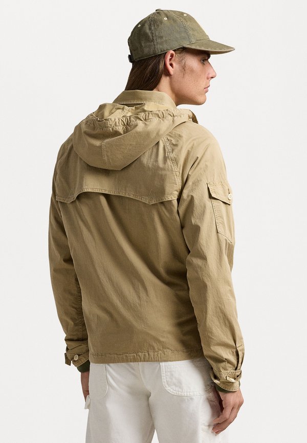 GARMENT DYED TWILL HOODED JACKET - Summer jacket - cafe tan2