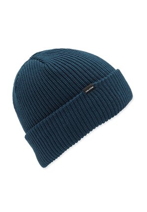 Bonnet en tricot couleur vert foncé avec une texture côtelée et un revers replié. Petite étiquette de logo noire visible sur le côté.