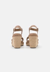 Calvin Klein WEDGE  - Sandalen met plateauzool - safari